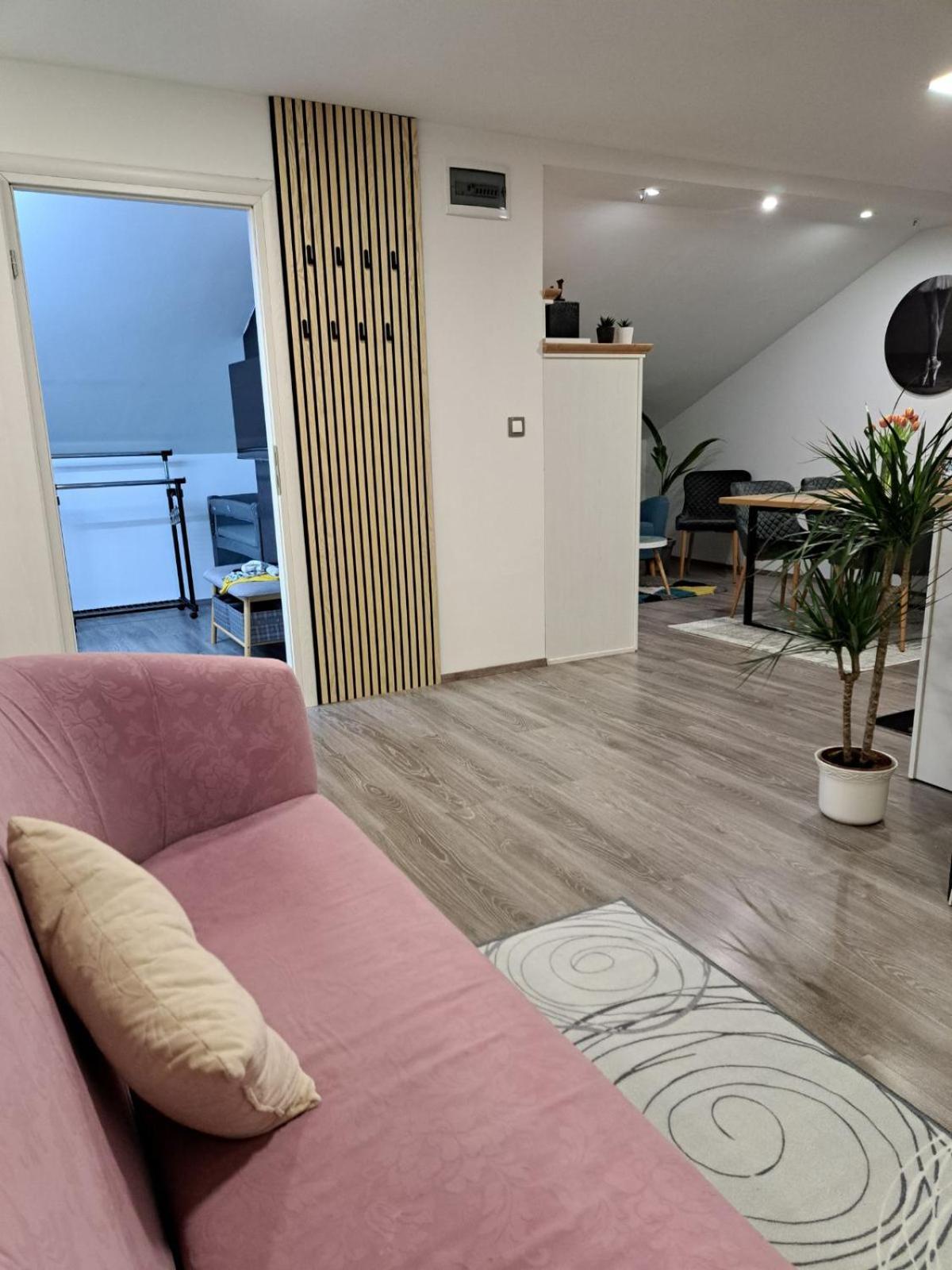 Apartmani Habibi Jalzabet المظهر الخارجي الصورة